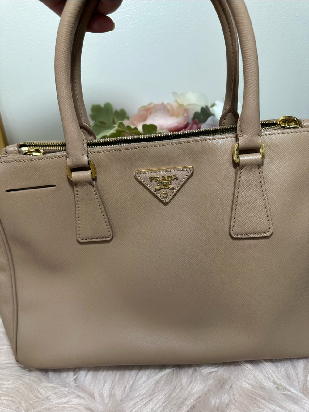 Authentic Prada Galleria Saffiano Leather Small Tote Bag with COA